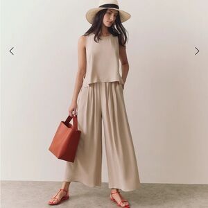 Elegant washable silk cropped pants